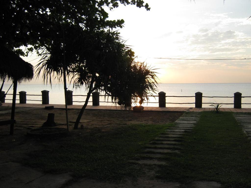 Kep Seaside Guesthouse Dış mekan fotoğraf